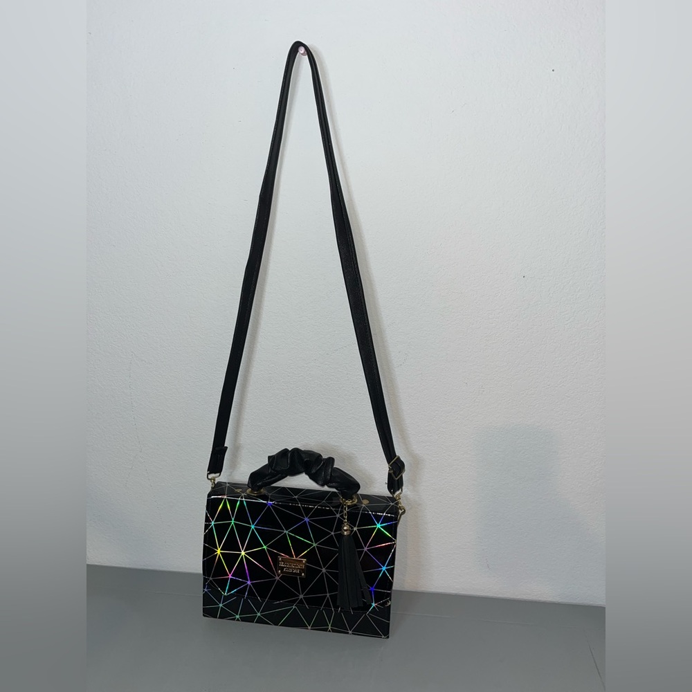Belo Horizonte Since 1965 Luminous Geometric Holographic Crossbody Purse Tassel